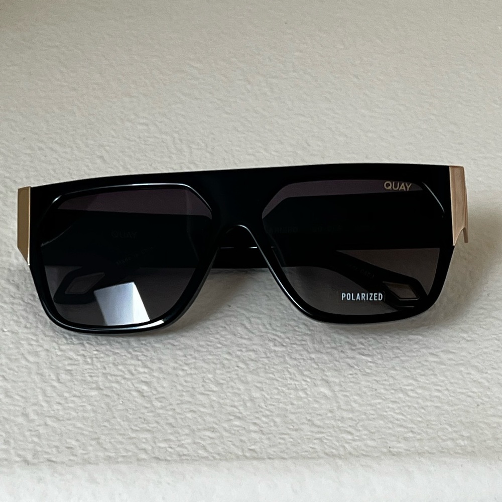 Quay Australia Go Off polarized sunglasses